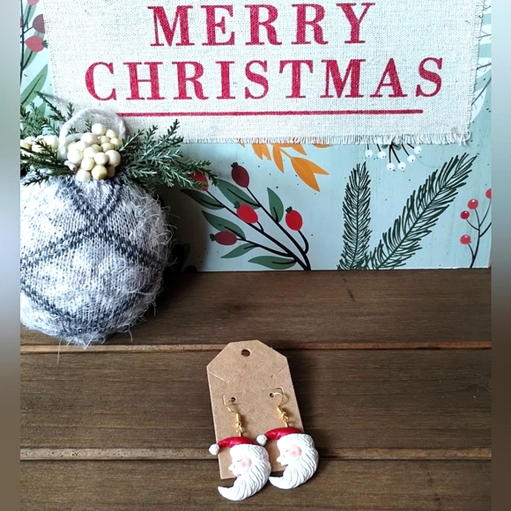 New Christmas Santa Earrings 🎅